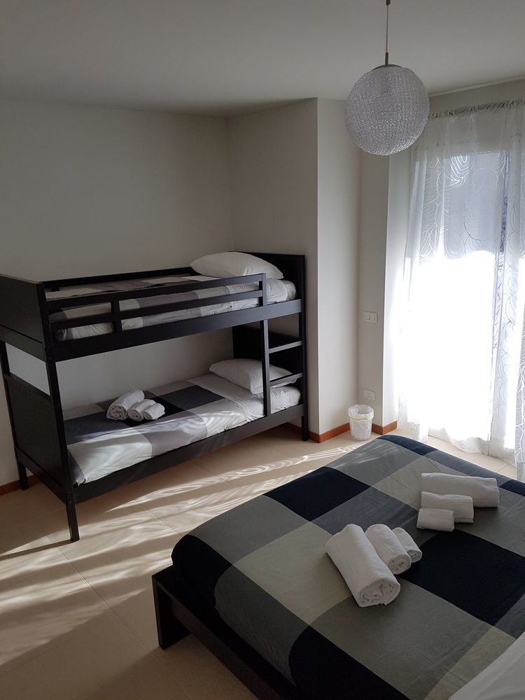 Bed & Breakfast Orio Easy Airport Аццано-Сан-Паоло Экстерьер фото